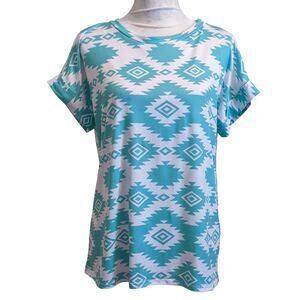 ROLLING RANCH Aztec Print Knit Women's Top Pastel Green and White Medium